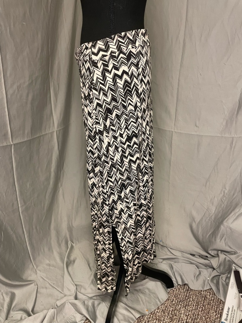 Anthropologie Maeve Black & White Chevron Maxi Skirt - Picture 4 of 9